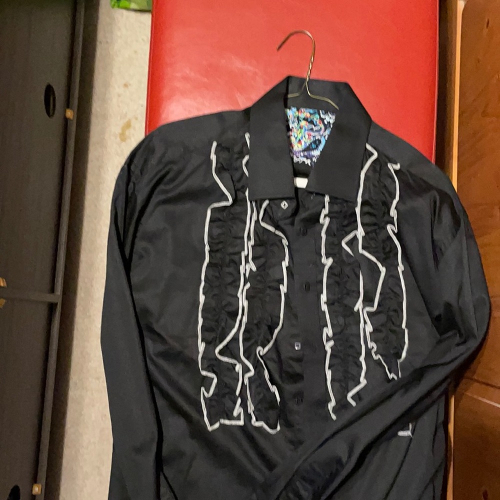 Black Steven Land button down shirt. Cowboy style.